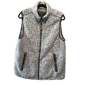 True grit Sherpa vest men’s medium
